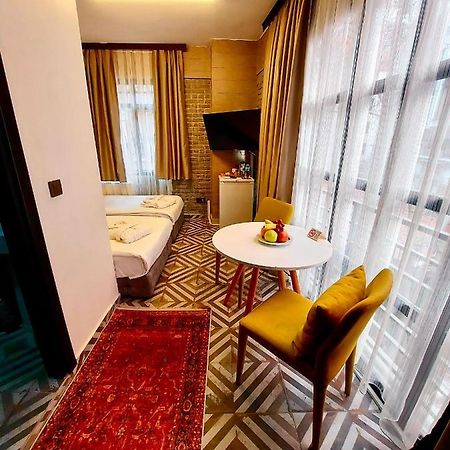 Mates Port Hotel Istanbul Eksteriør billede