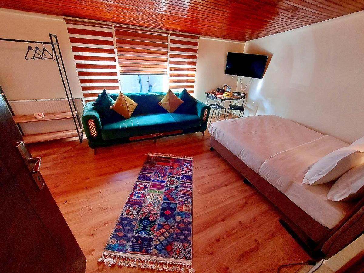 Mates Port Hotel Istanbul Eksteriør billede